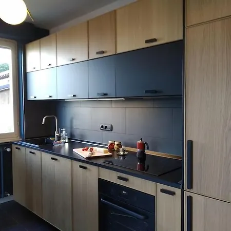 Casa Blu: Refurbished, Amazing View - Daire