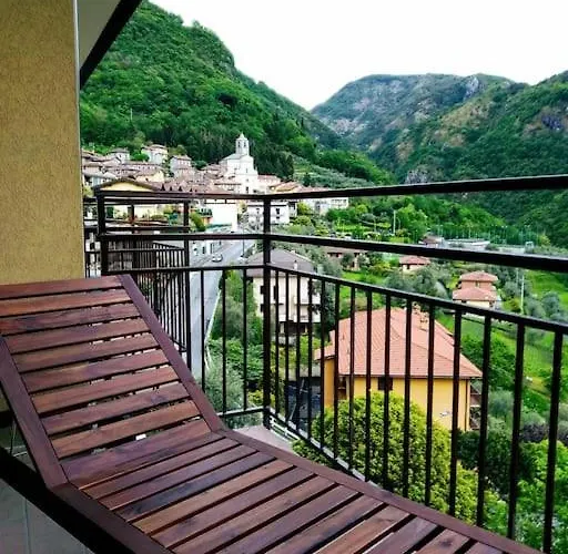 Casa Blu: Refurbished, Amazing View - Apartment